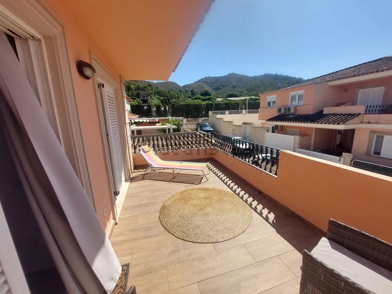 Chalet pareado en venta en Avenida de Estocolmo