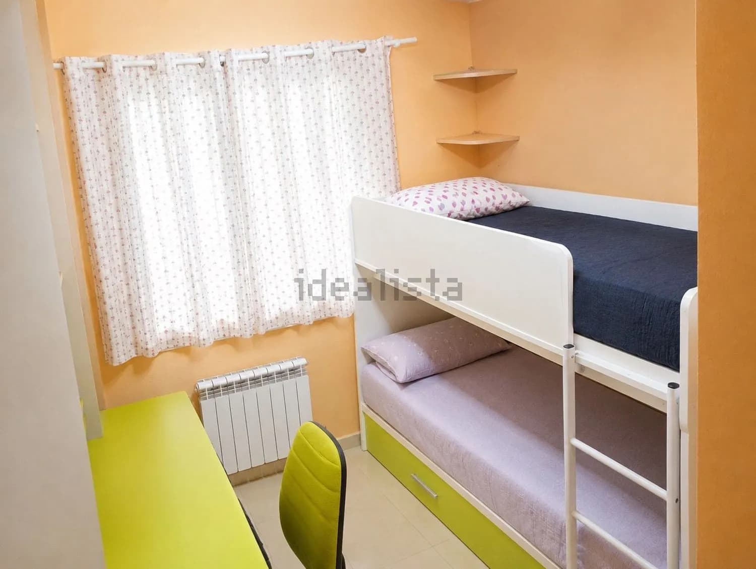 Piso en venta en Calle Serra Bernia