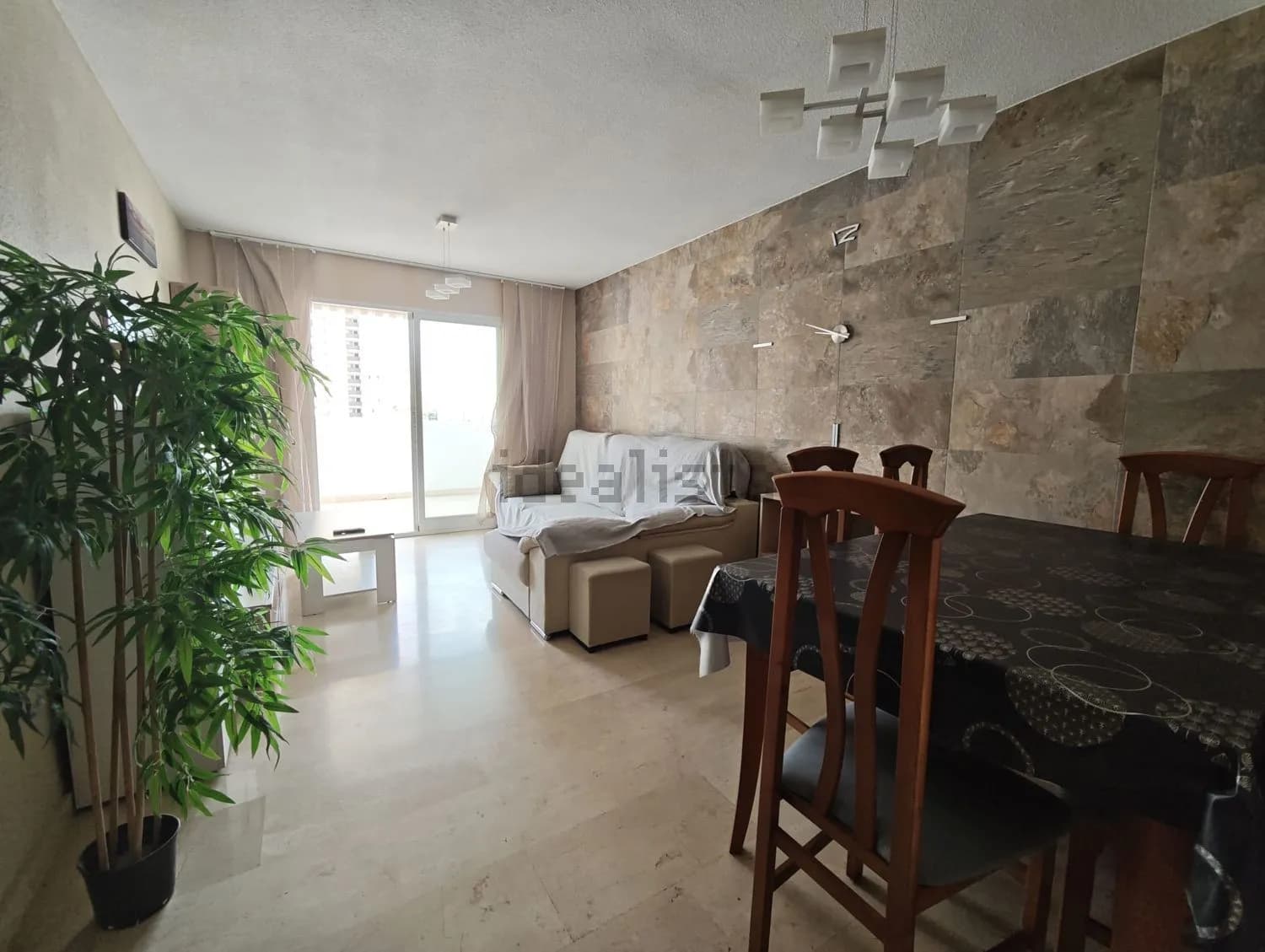 Piso en venta en Calle de Dénia