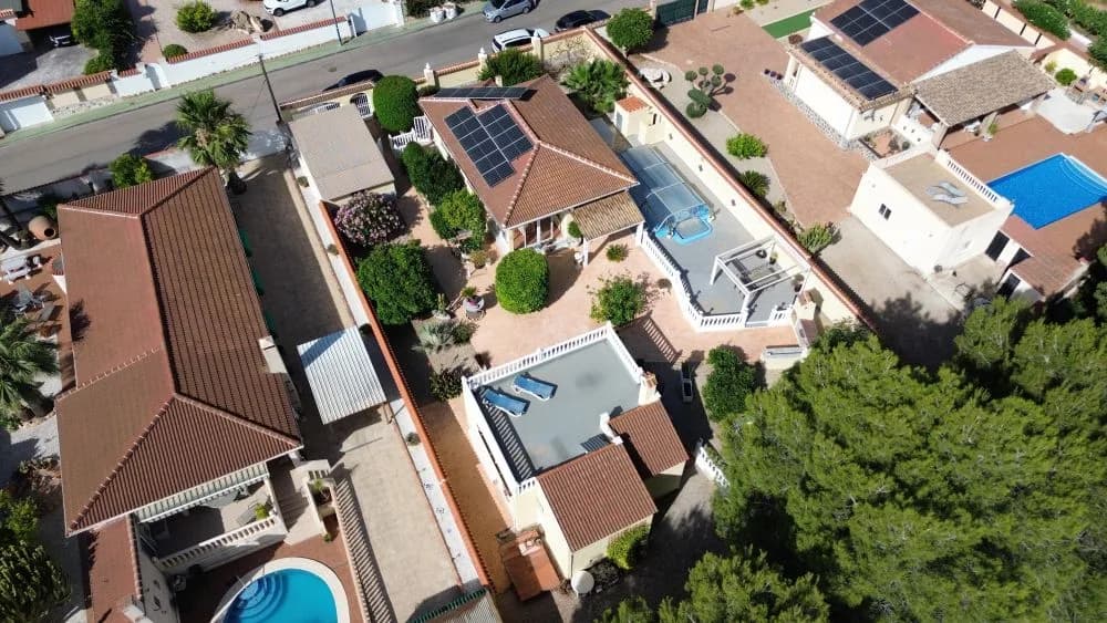 CHALET CON PISCINA EN PINAR DE CAMPOVERDE