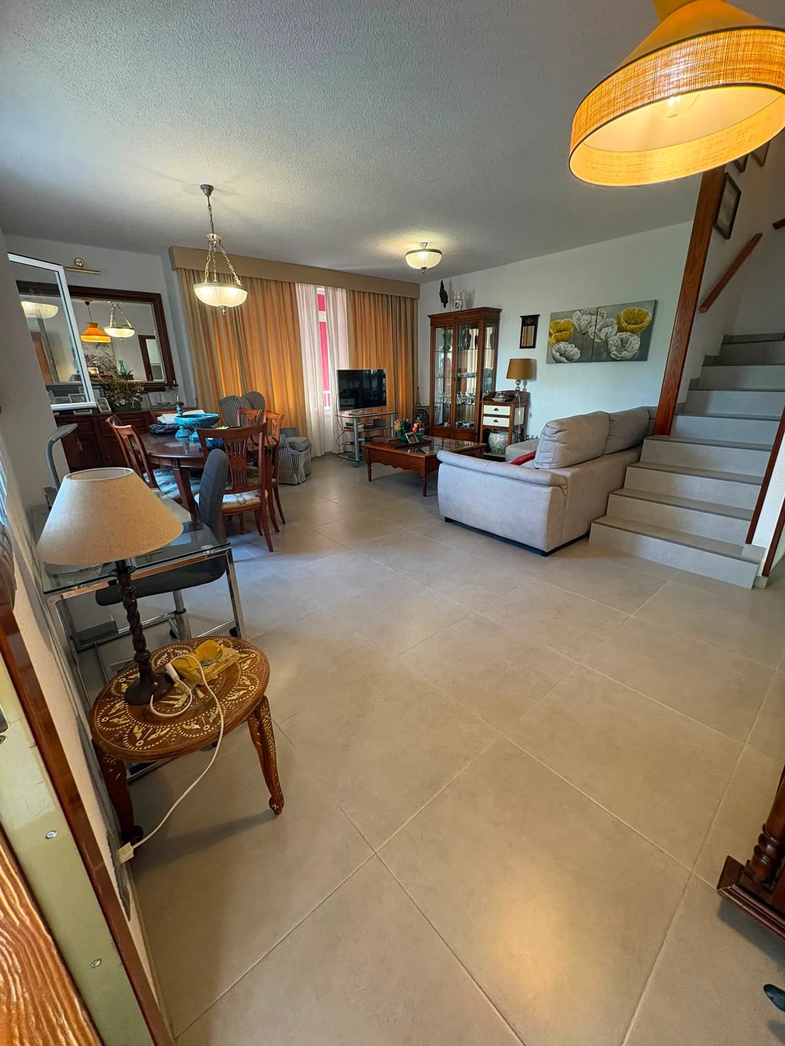 CHALET PAREADO EN LA NUCIA CON GARAJE Y PISCINA