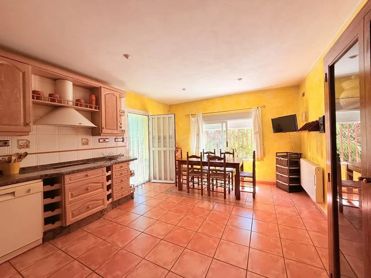 CHALET EN EL ALBIR CON PISCINA PROPIA