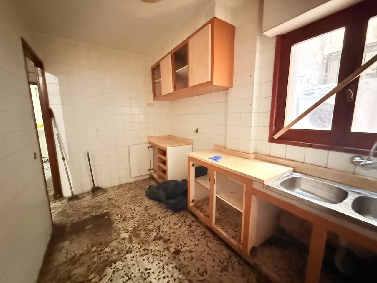 PISO EN ALTEA PARA REFORMA TOTAL